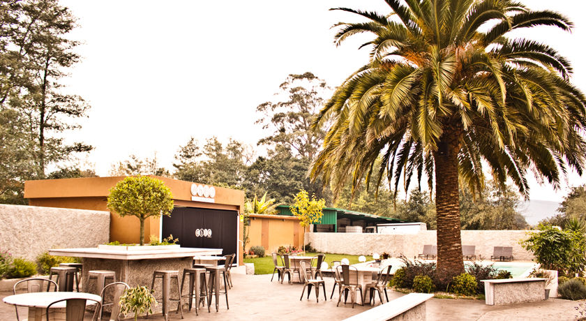 Hotel Corona De Galicia Valga Exterior photo